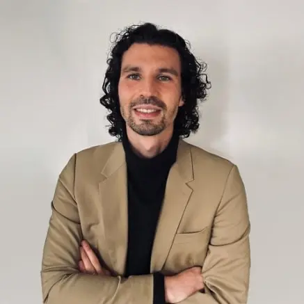 Dr Jordan Berguig, ophtalmologue à Margny-lès-Compiègne, Oise - Spécialiste en chirurgie et soins occulaires au COO : Cabinet Ophtalmologique de l'Oise